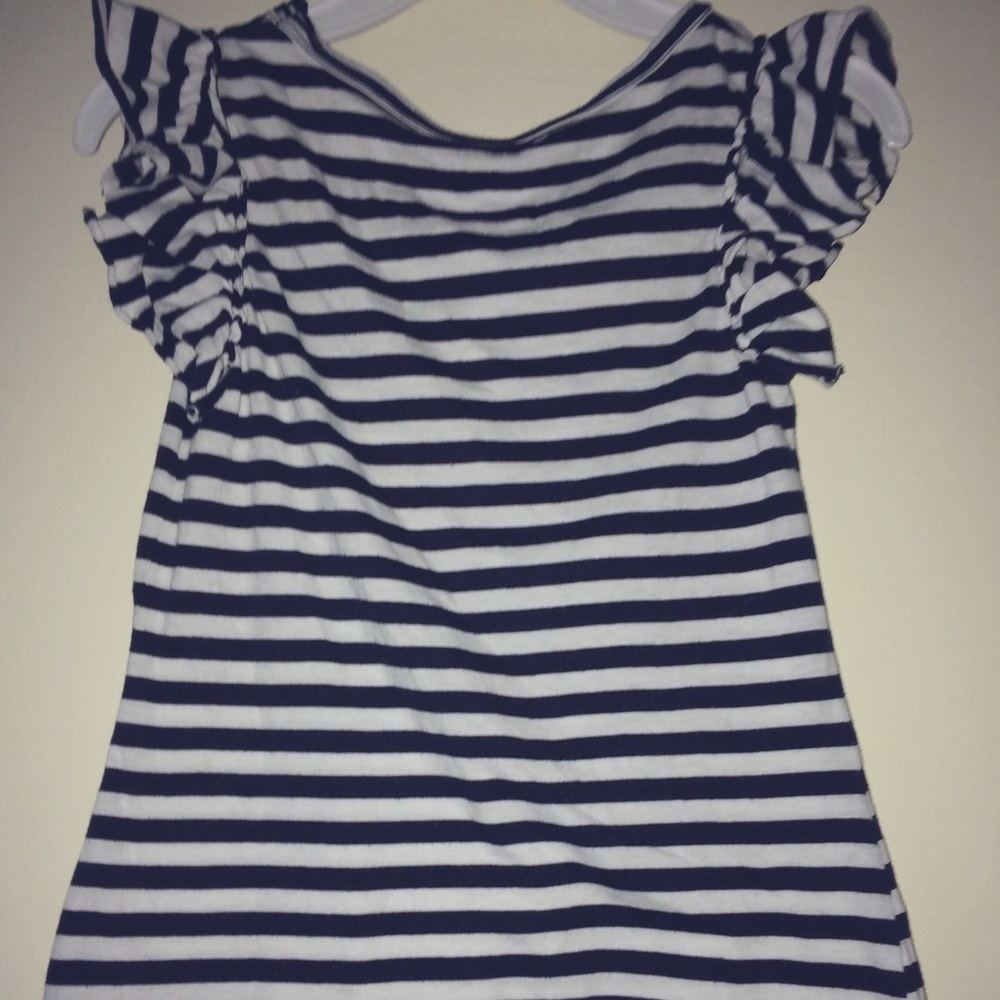 Girls Ruffle sleeve top - Picture 2 of 4